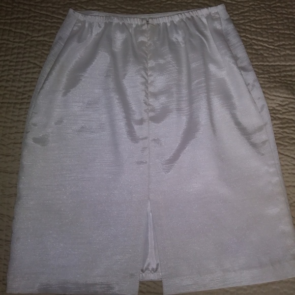 White Skirt with Accent Beading by Dress Barn - Picture 5 of 7